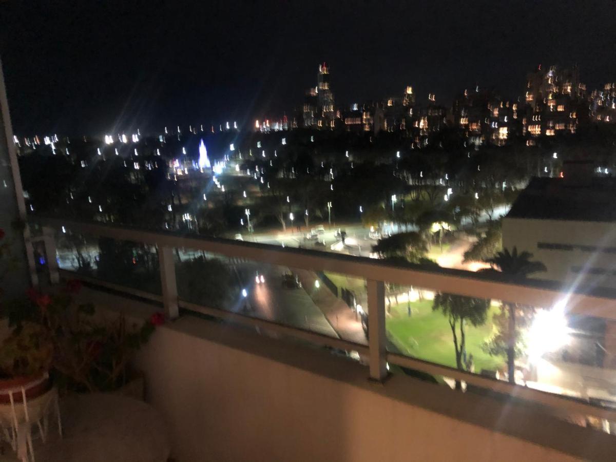Apartamento Av Kennedy Y Cervino A Metros Embajada Eeuu Буенос-Айрес Екстер'єр фото